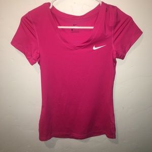 Nike pick t-shirt